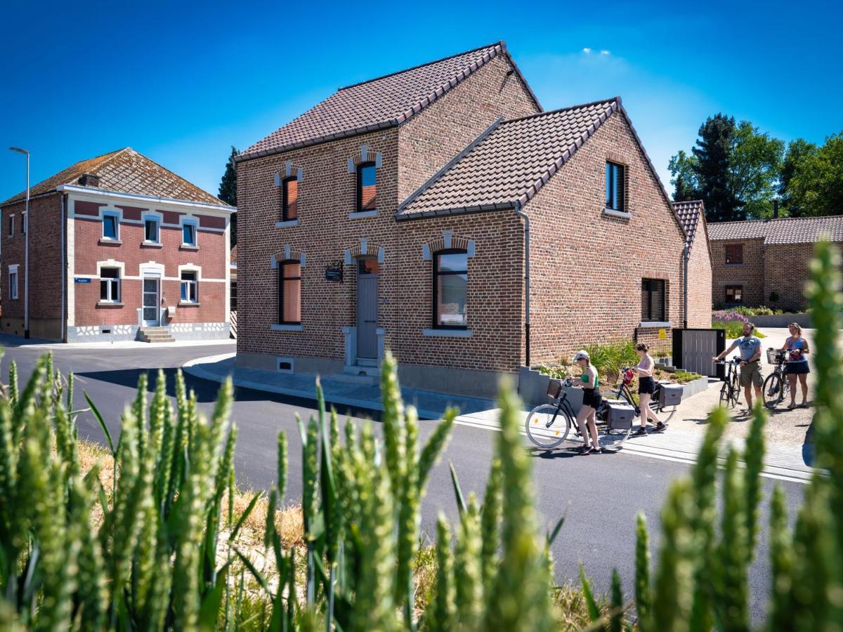 Vakantiewoning Mierzicht met privé wellness Boekhout Esterno foto