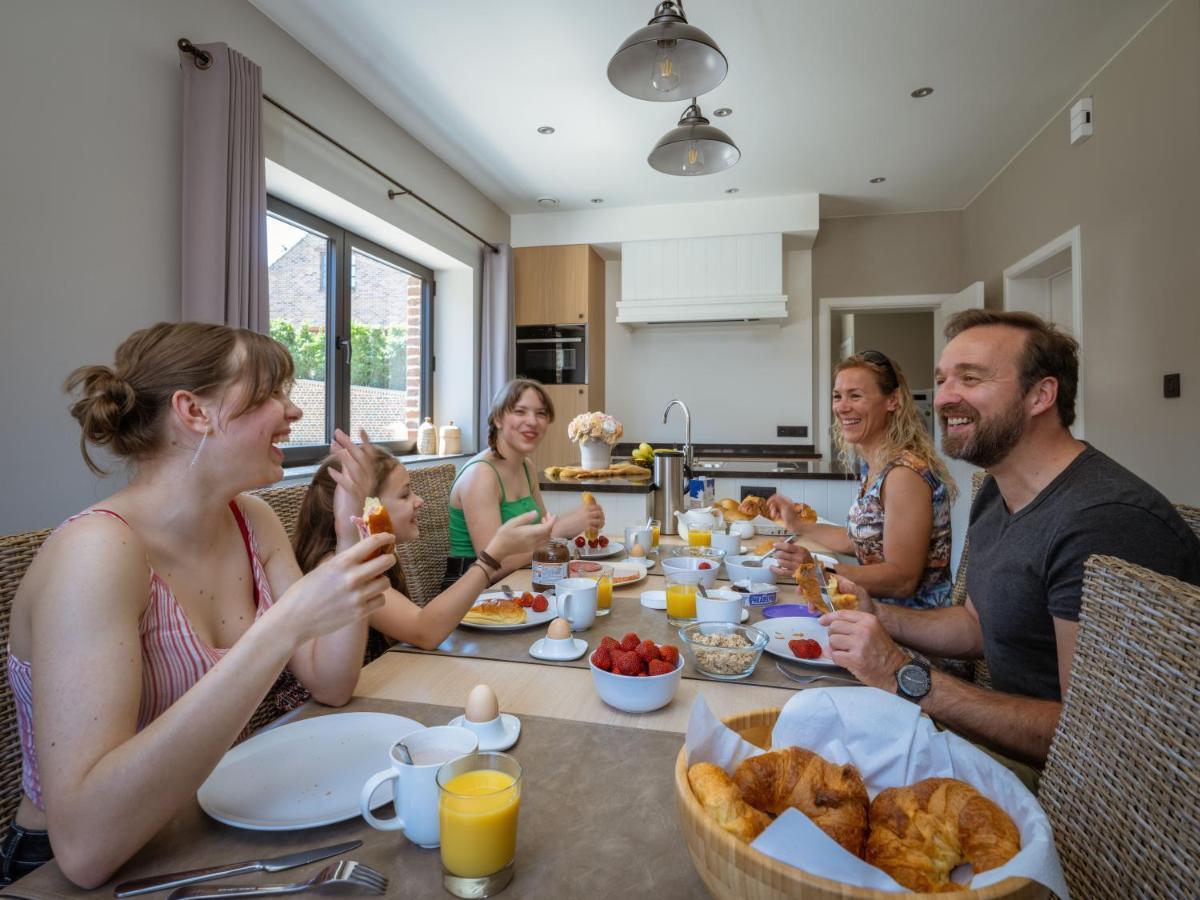 Vakantiewoning Mierzicht met privé wellness Boekhout Esterno foto
