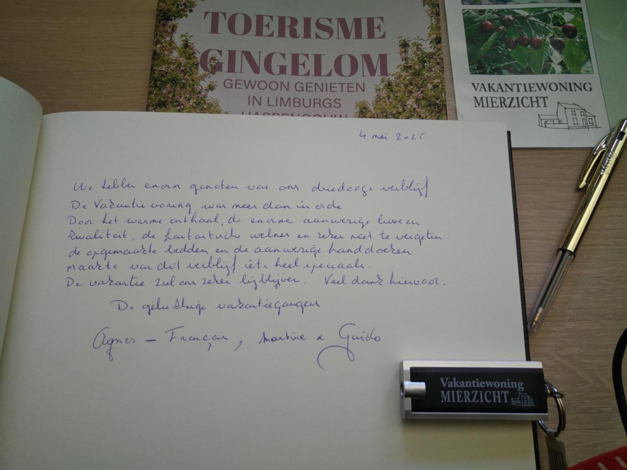 Vakantiewoning Mierzicht met privé wellness Boekhout Esterno foto